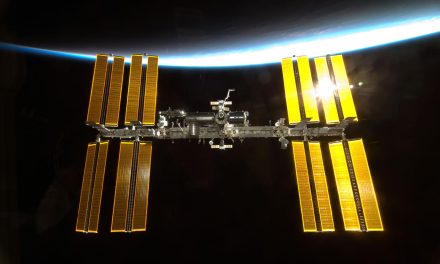 SpaceX Wins Contract To Bring Down Space Station