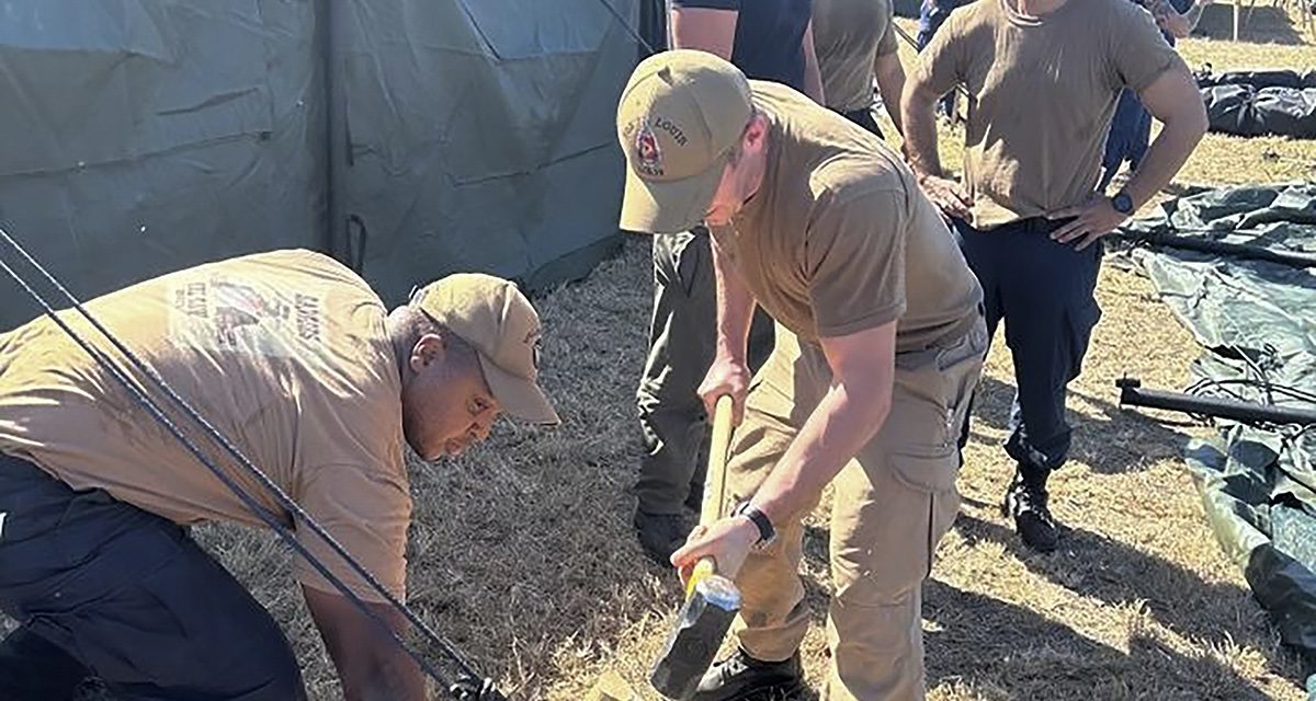 USS St. Louis Sailors Assist in Tent Construction at Guantanamo Bay Ahead of Immigrant Arrivals