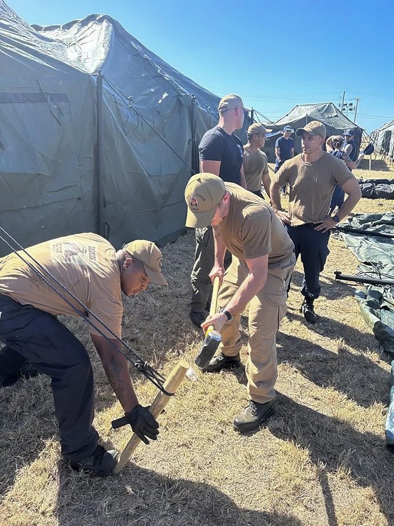 USS St. Louis Sailors Assist in Tent Construction at Guantanamo Bay Ahead of Immigrant Arrivals