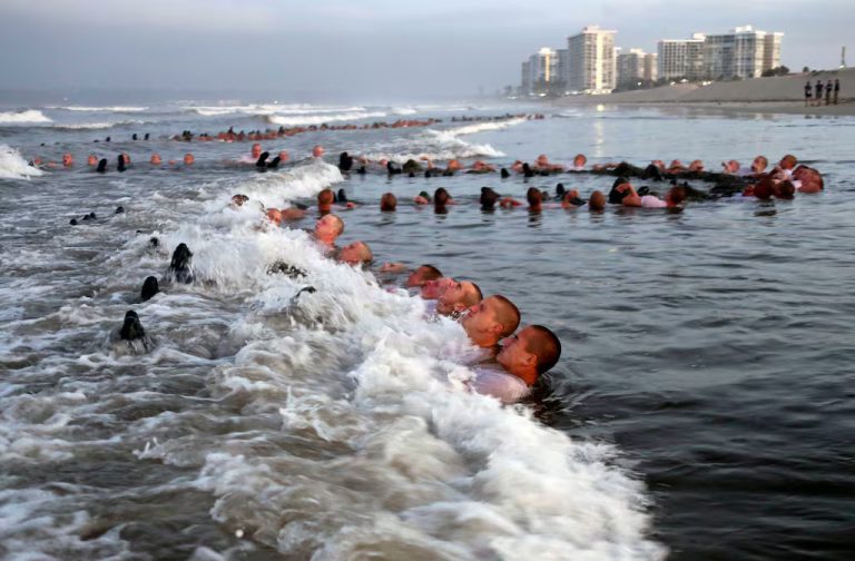 Navy SEAL Candidates Trained in Contaminated Waters, Report Finds