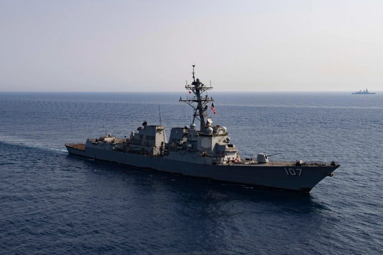 U.S. Navy Warships Return to Southern Waters in Ongoing Drug War and Border Crackdown