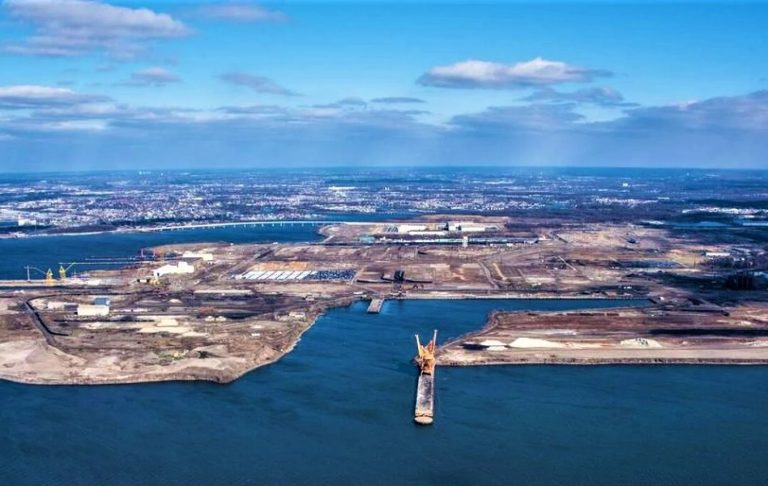 Anduril Plans Submarine Manufacturing Complex at Former Maryland Shipyard
